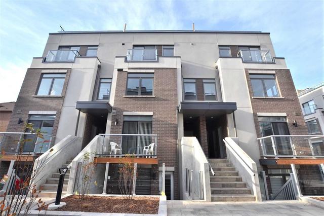 123 - 3066 Sixth Line, Townhouse with 2 bedrooms, 1 bathrooms and 1 parking in Oakville ON | Image 1