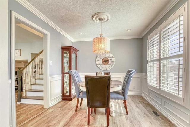 335 Preston Dr, House detached with 3 bedrooms, 2 bathrooms and 5 parking in Oshawa ON | Image 36