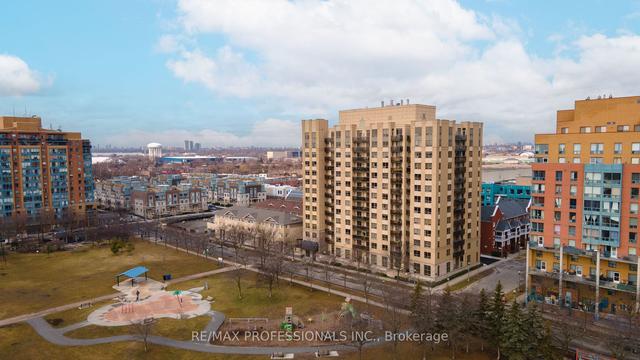 313 - 4 Elsinore Path, Condo with 2 bedrooms, 1 bathrooms and 1 parking in Toronto ON | Image 13