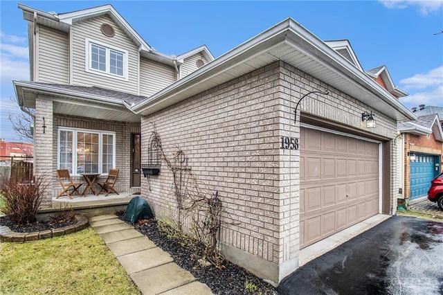 1958 Scully Way, House detached with 3 bedrooms, 2 bathrooms and 5 parking in Ottawa ON | Image 2