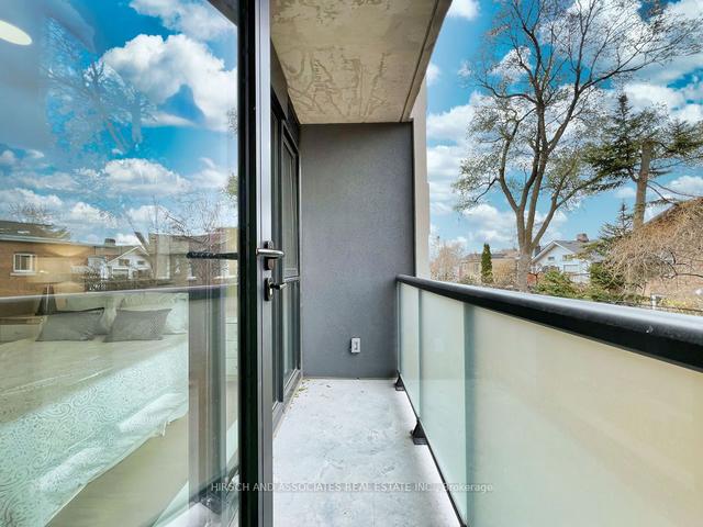 407 - 840 St. Clair Ave W, Condo with 2 bedrooms, 2 bathrooms and 1 parking in Toronto ON | Image 32
