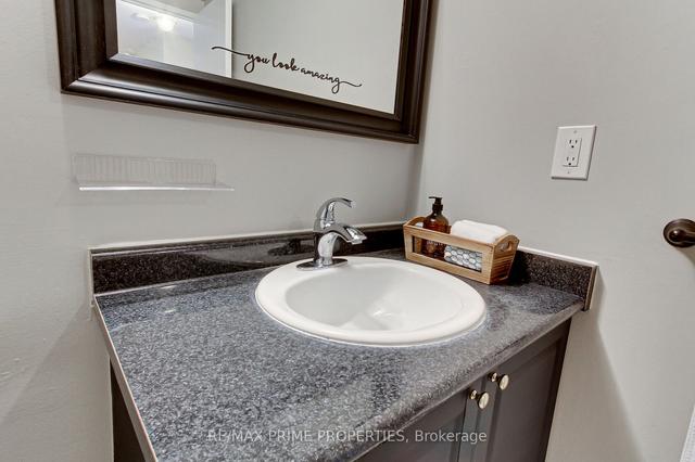 305 - 455 Sentinel Rd, Condo with 2 bedrooms, 1 bathrooms and 1 parking in Toronto ON | Image 9
