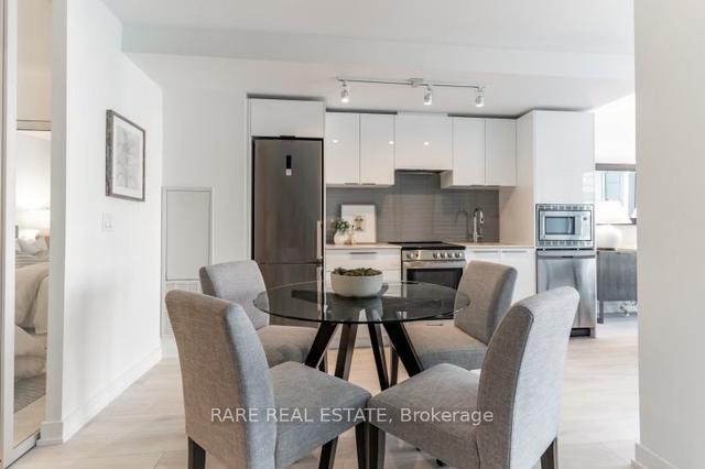 405 - 18 Maitland Terr, Condo with 3 bedrooms, 3 bathrooms and 1 parking in Toronto ON | Image 4