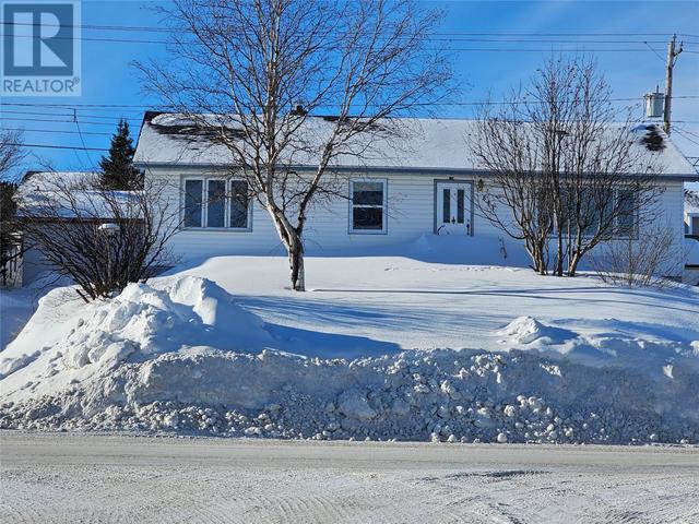 841 Hudson Drive, House detached with 3 bedrooms, 2 bathrooms and null parking in Labrador City NL | Image 1