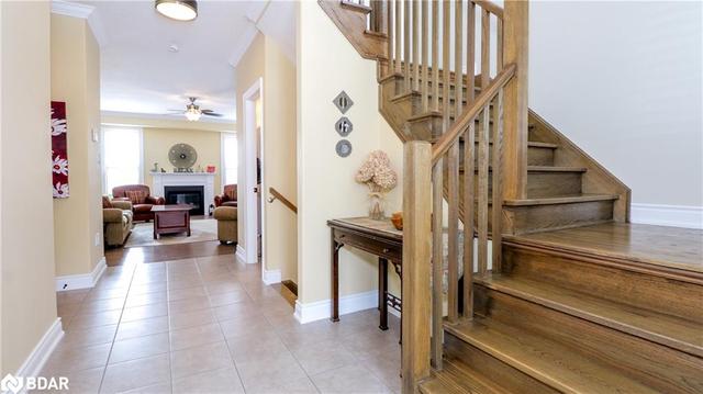 80 Jewel House Lane, House detached with 4 bedrooms, 3 bathrooms and 6 parking in Barrie ON | Image 3