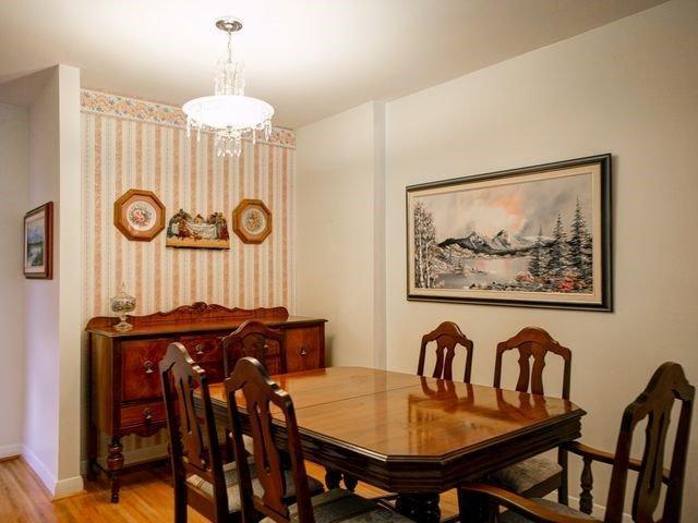 123 Cordella Ave, House semidetached with 3 bedrooms, 2 bathrooms and 3 parking in Toronto ON | Image 5