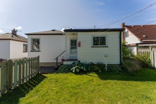 492 Hamilton St, House detached with 3 bedrooms, 1 bathrooms and 2 parking in Peterborough ON | Image 26