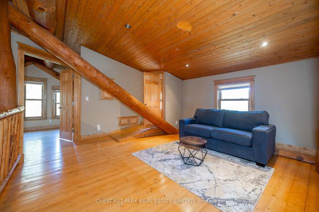 1182 Dorcas Bay Rd, House detached with 2 bedrooms, 2 bathrooms and 8 parking in Northern Bruce Peninsula ON | Image 5