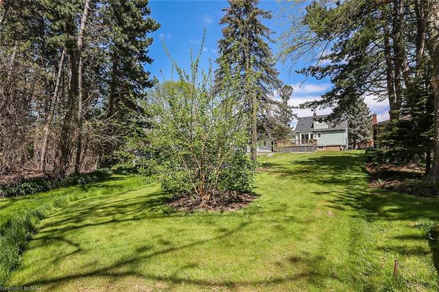 625 Penner Street, House detached with 3 bedrooms, 2 bathrooms and 6 parking in Niagara on the Lake ON | Image 39