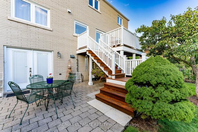 83 Margaret Ave, House detached with 4 bedrooms, 4 bathrooms and 2 parking in Toronto ON | Image 35