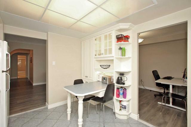 1907 - 1900 Sheppard Ave E, Condo with 2 bedrooms, 1 bathrooms and 1 parking in Toronto ON | Image 4