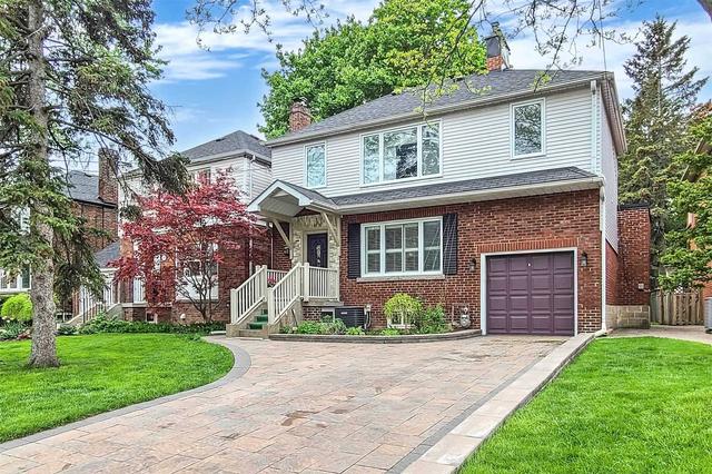 62 Belgrave Ave, House detached with 3 bedrooms, 4 bathrooms and 4 parking in Toronto ON | Image 32