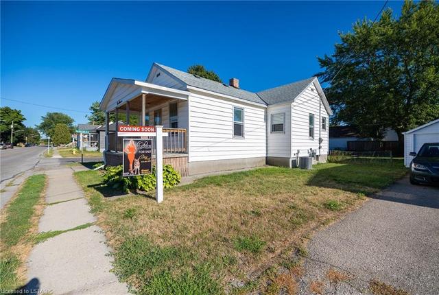 511 George Street, House detached with 3 bedrooms, 1 bathrooms and 3 parking in Sarnia ON | Image 14