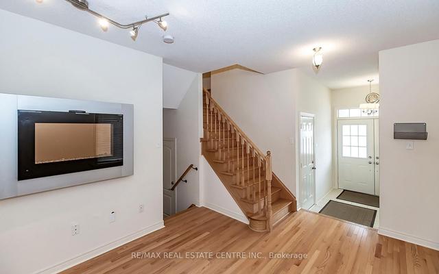 4692 Centretown Way, House semidetached with 4 bedrooms, 3 bathrooms and 2 parking in Mississauga ON | Image 14