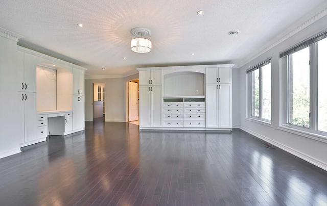 5403 Roanoke Crt, House detached with 5 bedrooms, 5 bathrooms and 9 parking in Mississauga ON | Image 10