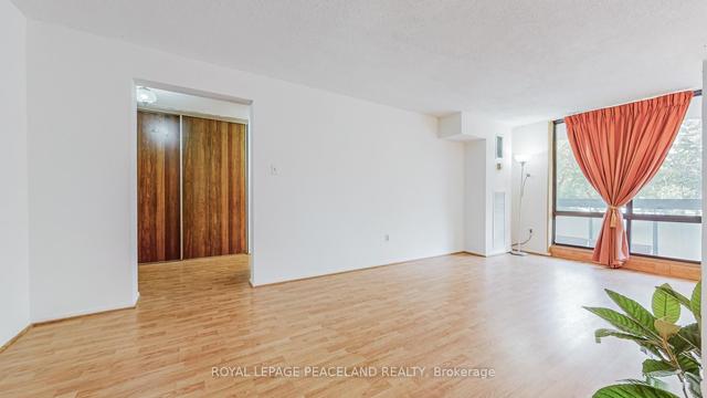 415 - 350 Seneca Hill Dr, Condo with 1 bedrooms, 1 bathrooms and 1 parking in Toronto ON | Image 4
