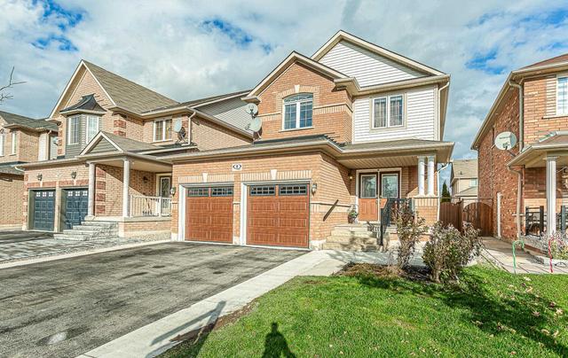 8 Portstewart Cres, House detached with 3 bedrooms, 4 bathrooms and 6 parking in Brampton ON | Image 1