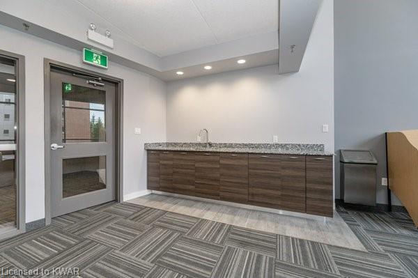 810 - 280 Lester Street, House attached with 1 bedrooms, 1 bathrooms and 1 parking in Waterloo ON | Image 45