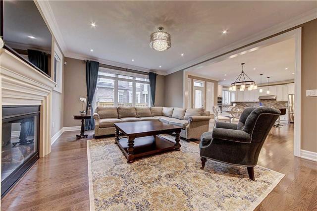 90 North Park Blvd, House detached with 4 bedrooms, 5 bathrooms and 2 parking in Oakville ON | Image 3