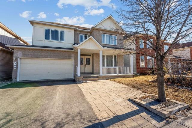 708 Clearbrook Drive, House detached with 6 bedrooms, 4 bathrooms and 6 parking in Ottawa ON | Image 2