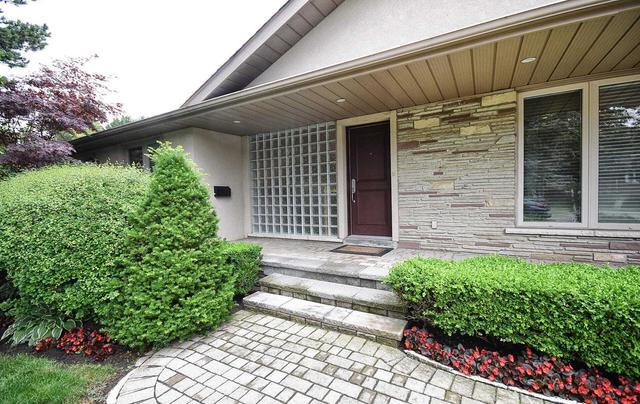 72 Laureleaf Rd, House detached with 3 bedrooms, 5 bathrooms and 7 parking in Markham ON | Image 12