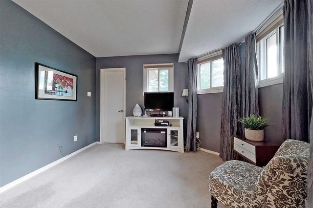 81 Beaumont Pl, Townhouse with 3 bedrooms, 3 bathrooms and 2 parking in Vaughan ON | Image 16