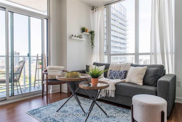 2607 - 85 Queens Wharf Rd, Condo with 1 bedrooms, 1 bathrooms and 1 parking in Toronto ON | Image 6