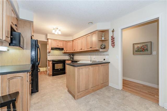 61 Parkside Drive, House detached with 3 bedrooms, 2 bathrooms and 4 parking in Guelph ON | Image 25
