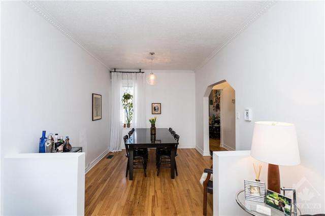 57 Elm Street, Townhouse with 3 bedrooms, 2 bathrooms and 1 parking in Ottawa ON | Image 5