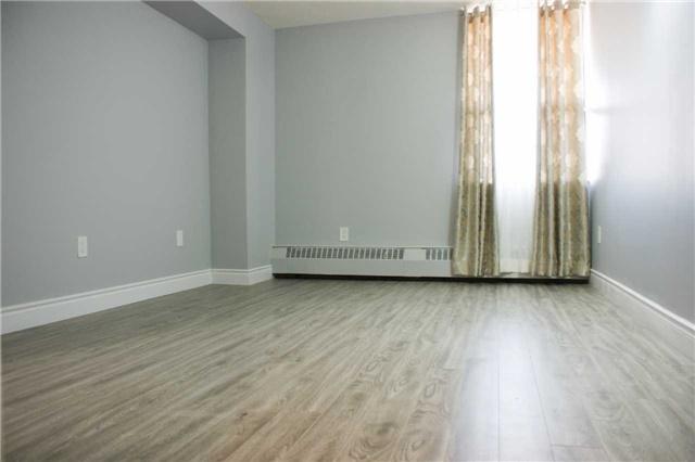 1002 - 45 Sunrise Ave, Condo with 3 bedrooms, 2 bathrooms and 1 parking in Toronto ON | Image 10