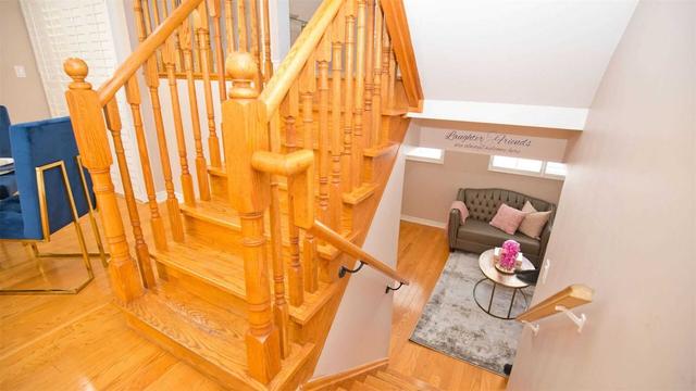 100 Swennen Dr, House detached with 3 bedrooms, 3 bathrooms and 3 parking in Brampton ON | Image 35