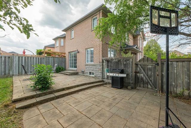 27 Echo Ridge Cres, House semidetached with 3 bedrooms, 4 bathrooms and 3 parking in Vaughan ON | Image 29