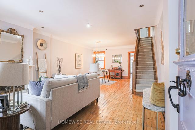 102 Shaftesbury Ave, House semidetached with 3 bedrooms, 3 bathrooms and 0 parking in Toronto ON | Image 20