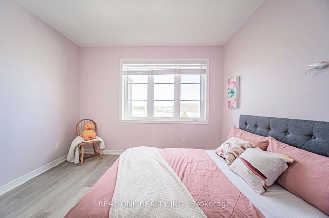 121 Decast Cres, House attached with 3 bedrooms, 3 bathrooms and 2 parking in Markham ON | Image 19