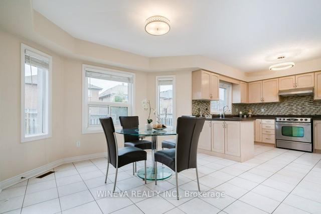 84 Song Bird Dr, House detached with 4 bedrooms, 3 bathrooms and 6 parking in Markham ON | Image 4