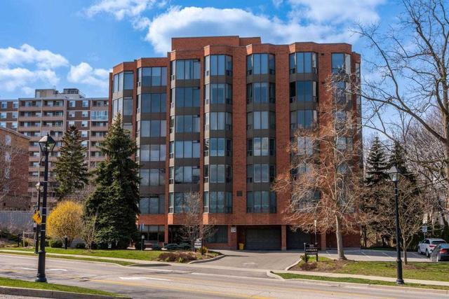 503 - 2121 Lakeshore Rd, Condo with 2 bedrooms, 2 bathrooms and 2 parking in Burlington ON | Image 1