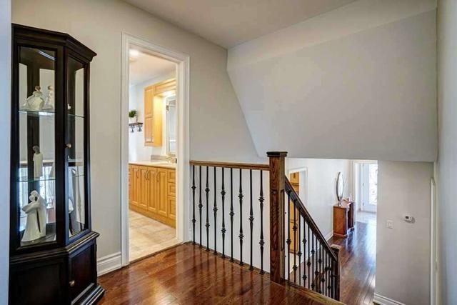 10 Ullswater Crt, House detached with 3 bedrooms, 3 bathrooms and 4 parking in Toronto ON | Image 20