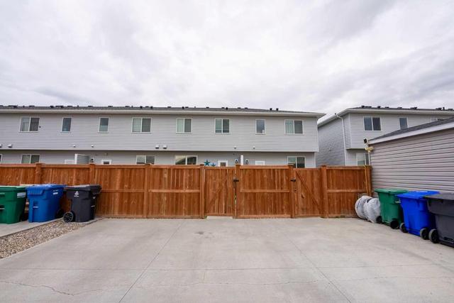 339 Mildred Dobbs Boulevard N, Home with 3 bedrooms, 2 bathrooms and 2 parking in Lethbridge AB | Image 26