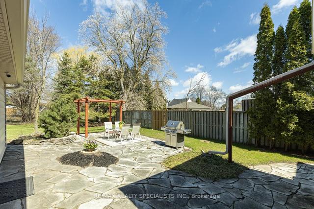 40 River Rd, House detached with 3 bedrooms, 2 bathrooms and 9 parking in Mississauga ON | Image 22