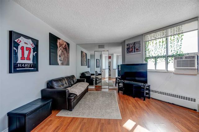 709 - 212 Kerr St, Condo with 1 bedrooms, 1 bathrooms and 1 parking in Oakville ON | Image 9