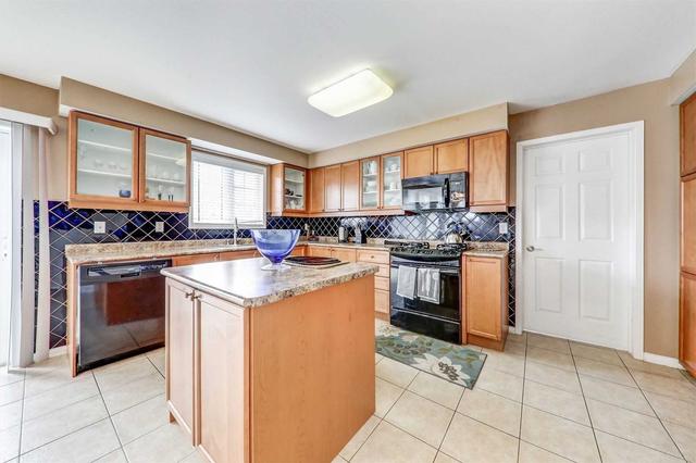 6 O'shea Cres, House detached with 4 bedrooms, 4 bathrooms and 4 parking in Ajax ON | Image 33