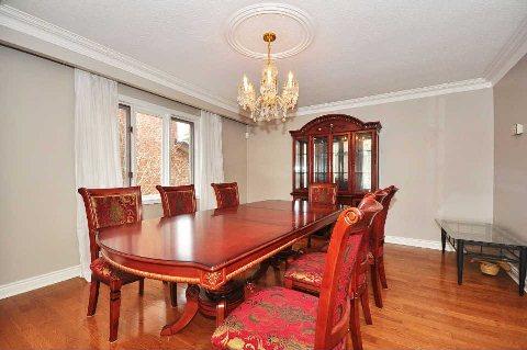 2432 Jarvis St, House detached with 3 bedrooms, 7 bathrooms and 6 parking in Mississauga ON | Image 5