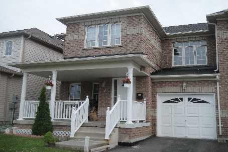 4 Seaside Circ, House semidetached with 3 bedrooms, 3 bathrooms and 2 parking in Brampton ON | Image 1