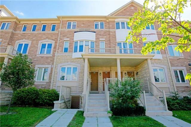 261 Aldergrove Dr, Townhouse with 2 bedrooms, 2 bathrooms and 1 parking in Markham ON | Image 1