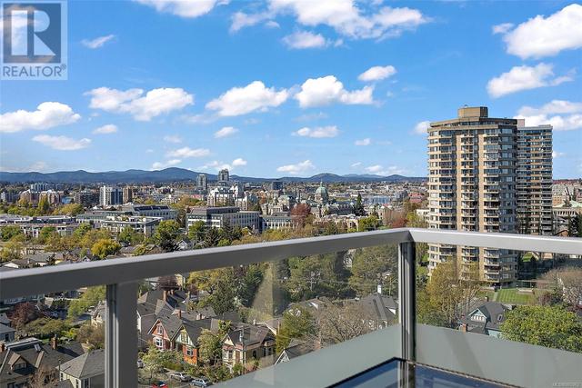 1006 - 250 Douglas St, Condo with 2 bedrooms, 1 bathrooms and null parking in Victoria BC | Image 23