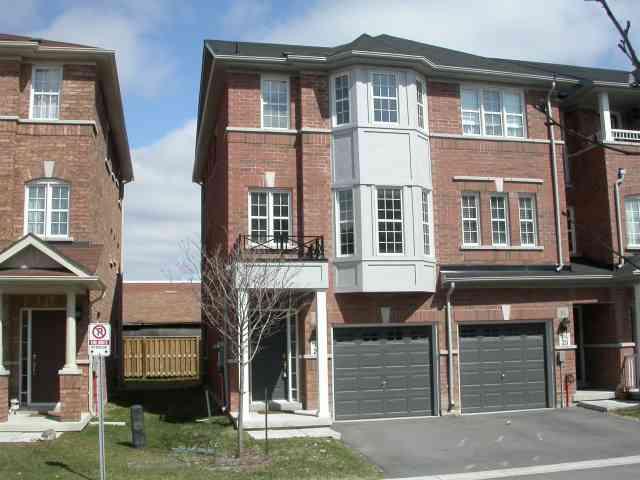 79 Huxtable Lane, House attached with 3 bedrooms, 3 bathrooms and 1 parking in Toronto ON | Image 1
