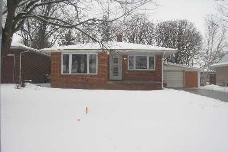81 Zina St, House detached with 3 bedrooms, 1 bathrooms and 4 parking in Orangeville ON | Image 1