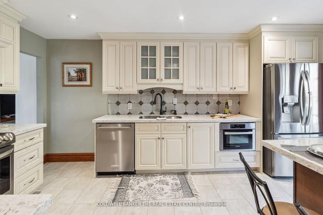 102 Catalina Dr, House detached with 4 bedrooms, 3 bathrooms and 2 parking in Toronto ON | Image 23