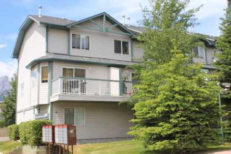 200 Glacier Dr, Townhouse with 2 bedrooms, 2 bathrooms and 1 parking in Canmore AB | Image 1