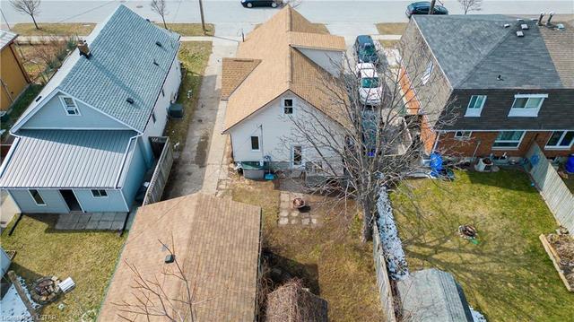 330 Collingwood Street, House detached with 4 bedrooms, 0 bathrooms and null parking in Sarnia ON | Image 11